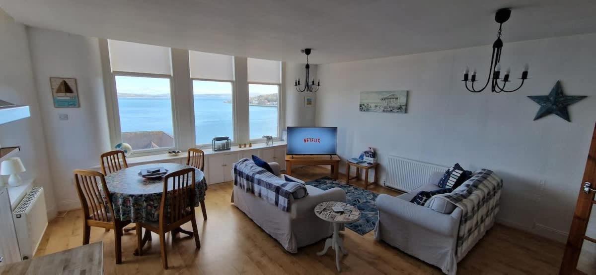 The Hidden Asset- Rothesay, Isle Of Bute Apartment Luaran gambar